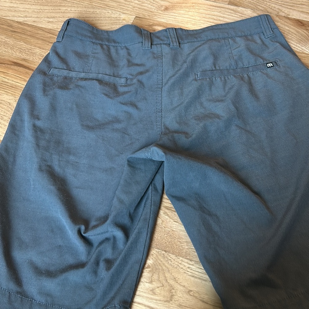 Travis Matthew Bundle. Size 30 Shorts And T Shirt - image 6